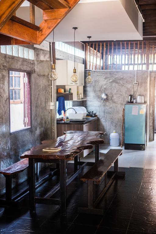 Sweet Life Guesthouse Koh Lanta Exterior photo