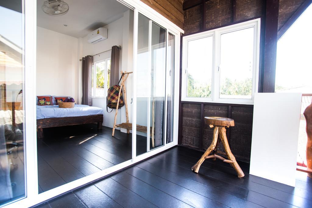 Sweet Life Guesthouse Koh Lanta Exterior photo