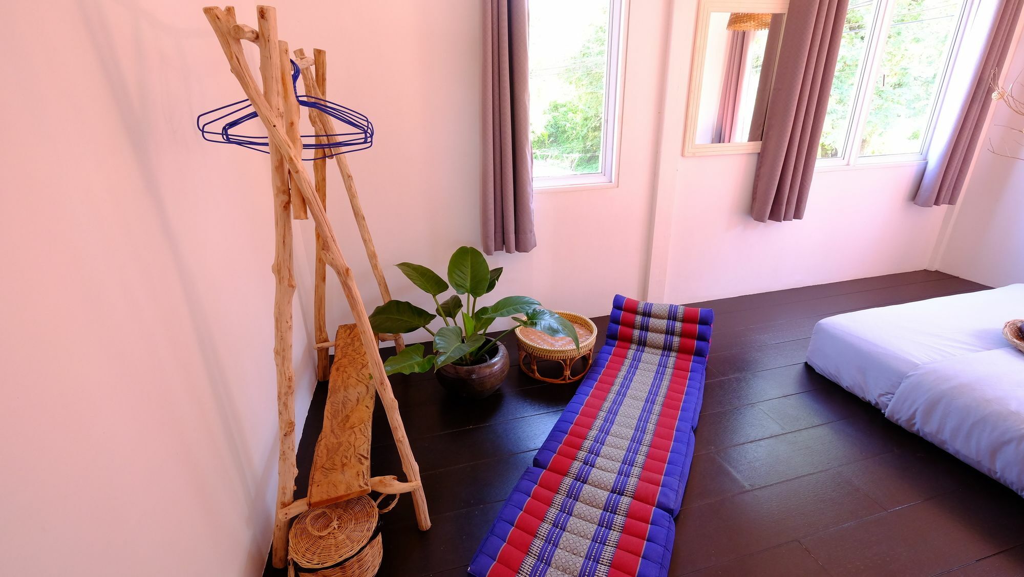 Sweet Life Guesthouse Koh Lanta Exterior photo